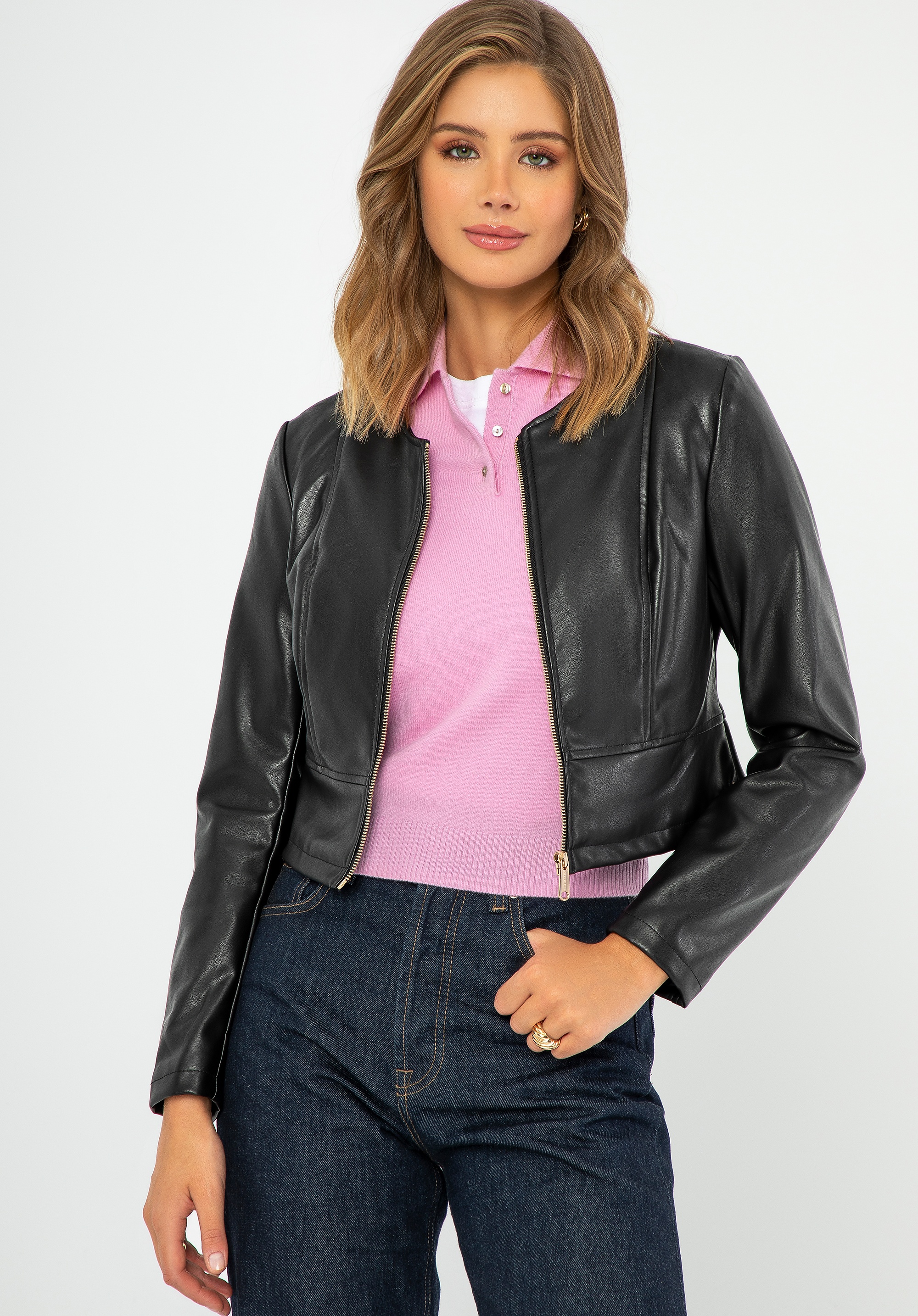 Damska kurtka ze skóry ekologicznej czarna