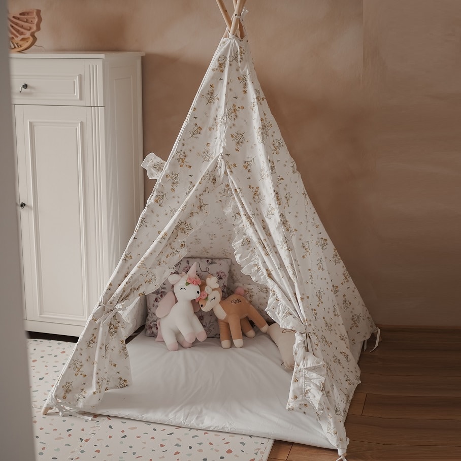 Namiot tipi Rumianki z falbankami