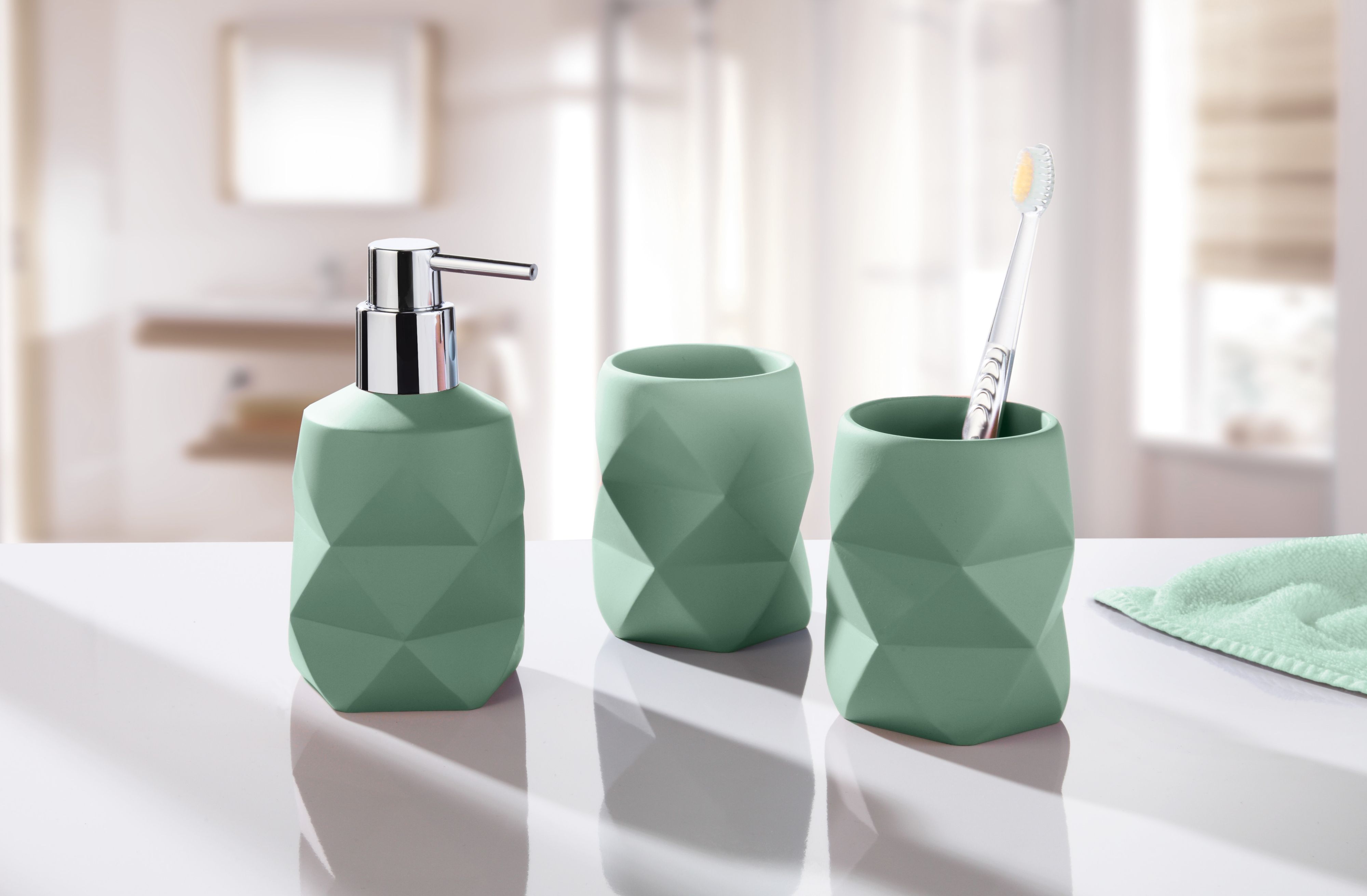 Kleine Wolke Crackle dozownik do mydła 200 ml stojący zielony 8430685854