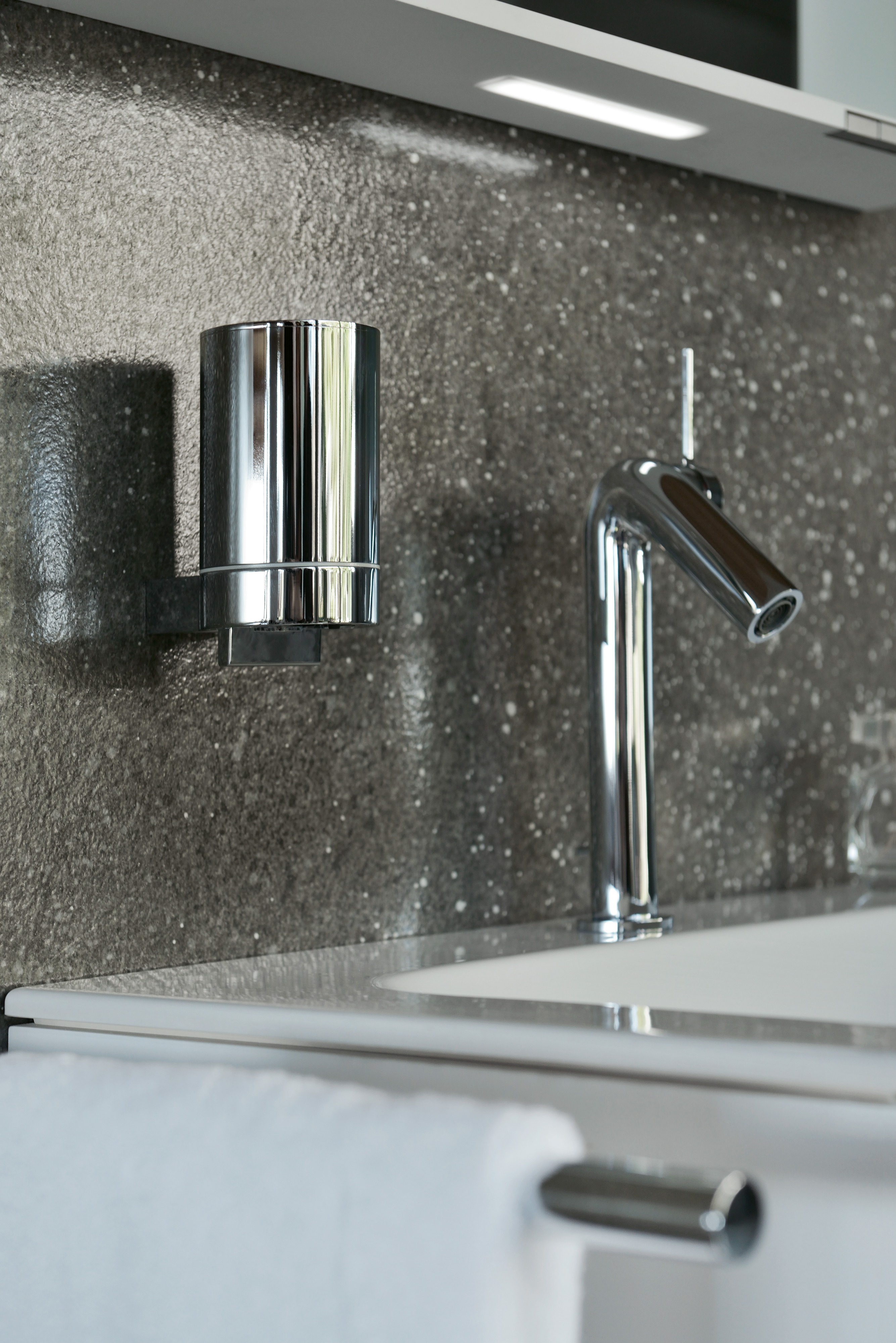 Keuco Plan dozownik do mydła 280 ml ścienny chrom 14951010000