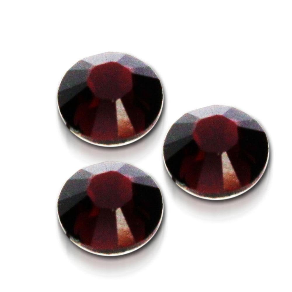 Ozdoba do paznokci Cyrkonie Swarovski SS10 515 Burgundy ok.50 szt