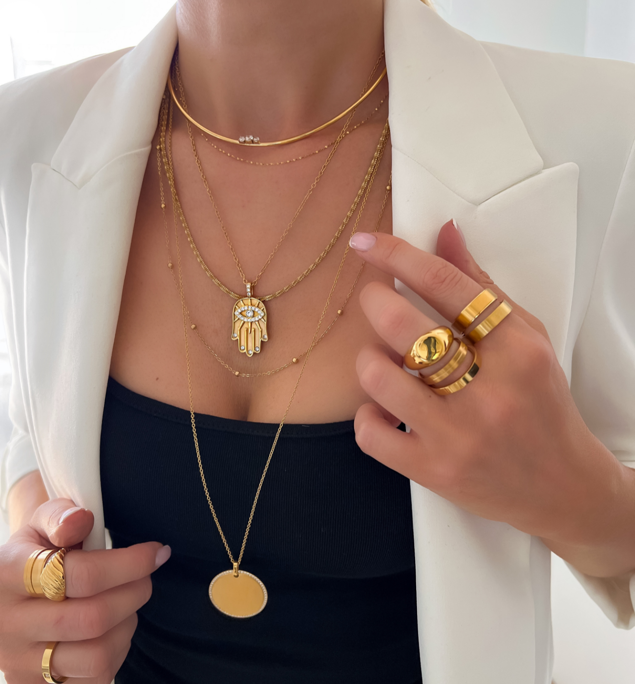 Naszyjnik złoty długi z okrągłą zawieszką Alma - By Dziubeka