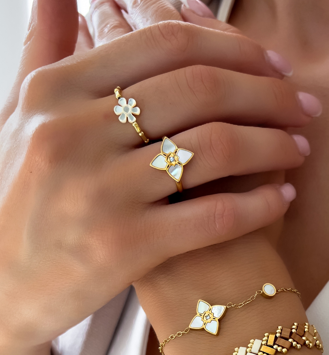 Pierścionek z koniczynką złotą Segreto di Fortuna - By Dziubeka