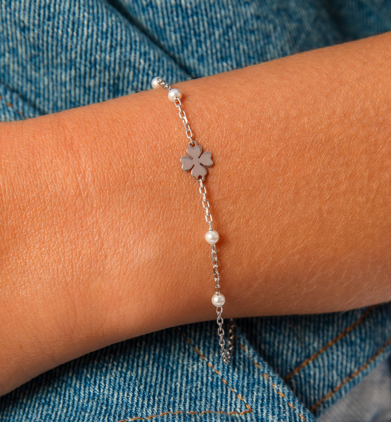 Bransoletka z koniczynkami srebrna BGG0013 - By Dziubeka