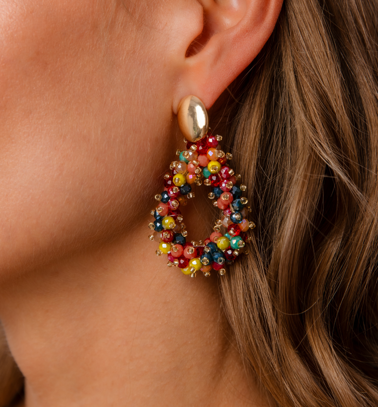 Kolczyki z kolorowymi kryształkami KWE0262 - By Dziubeka