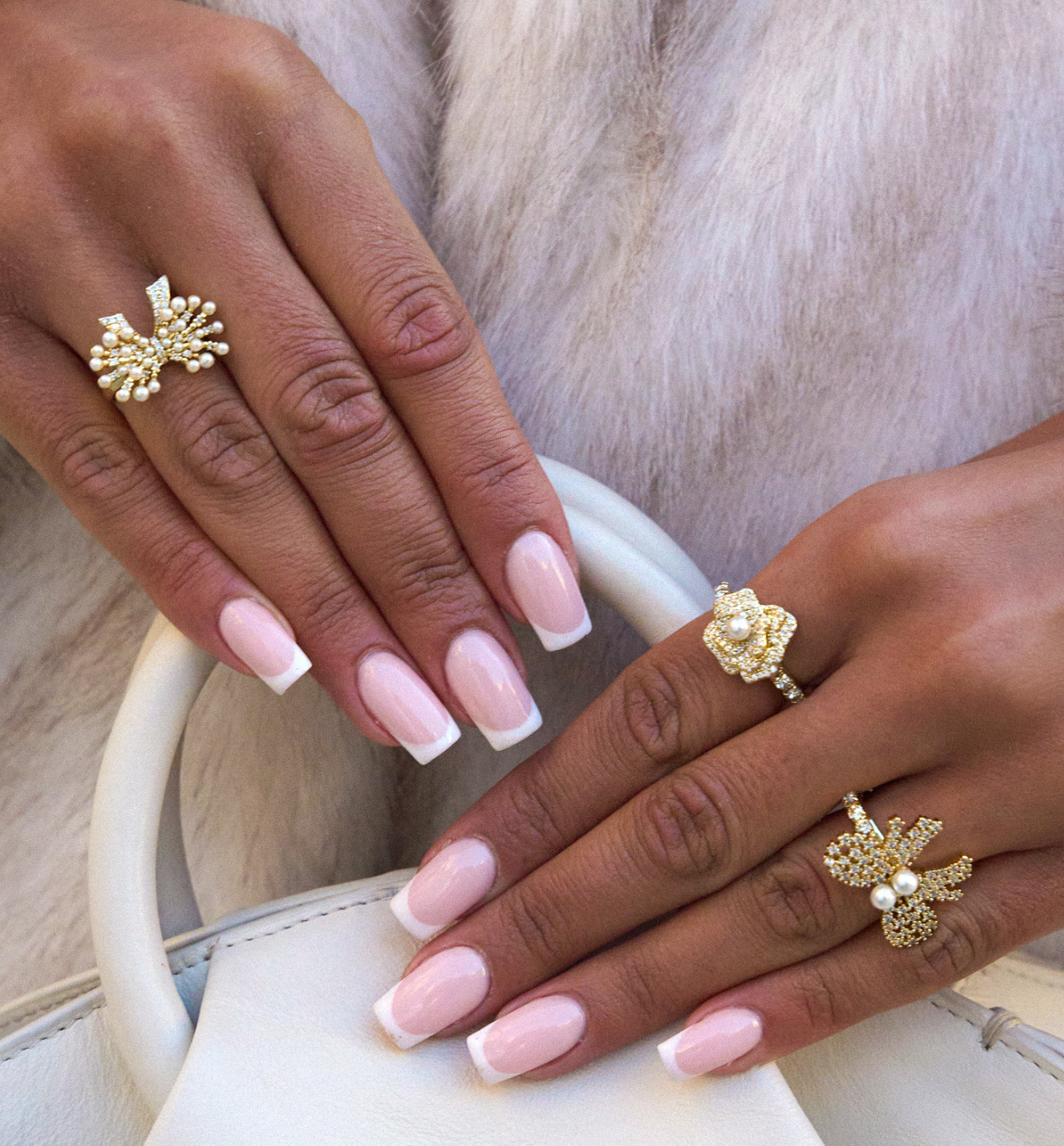 Pierścionek z kokardką złoty PSS0134 - By Dziubeka