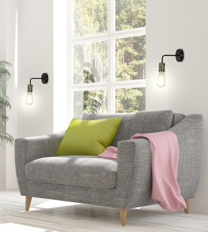 Czarny metalowy kinkiet ścienny z żarówką do salonu GOLDIE