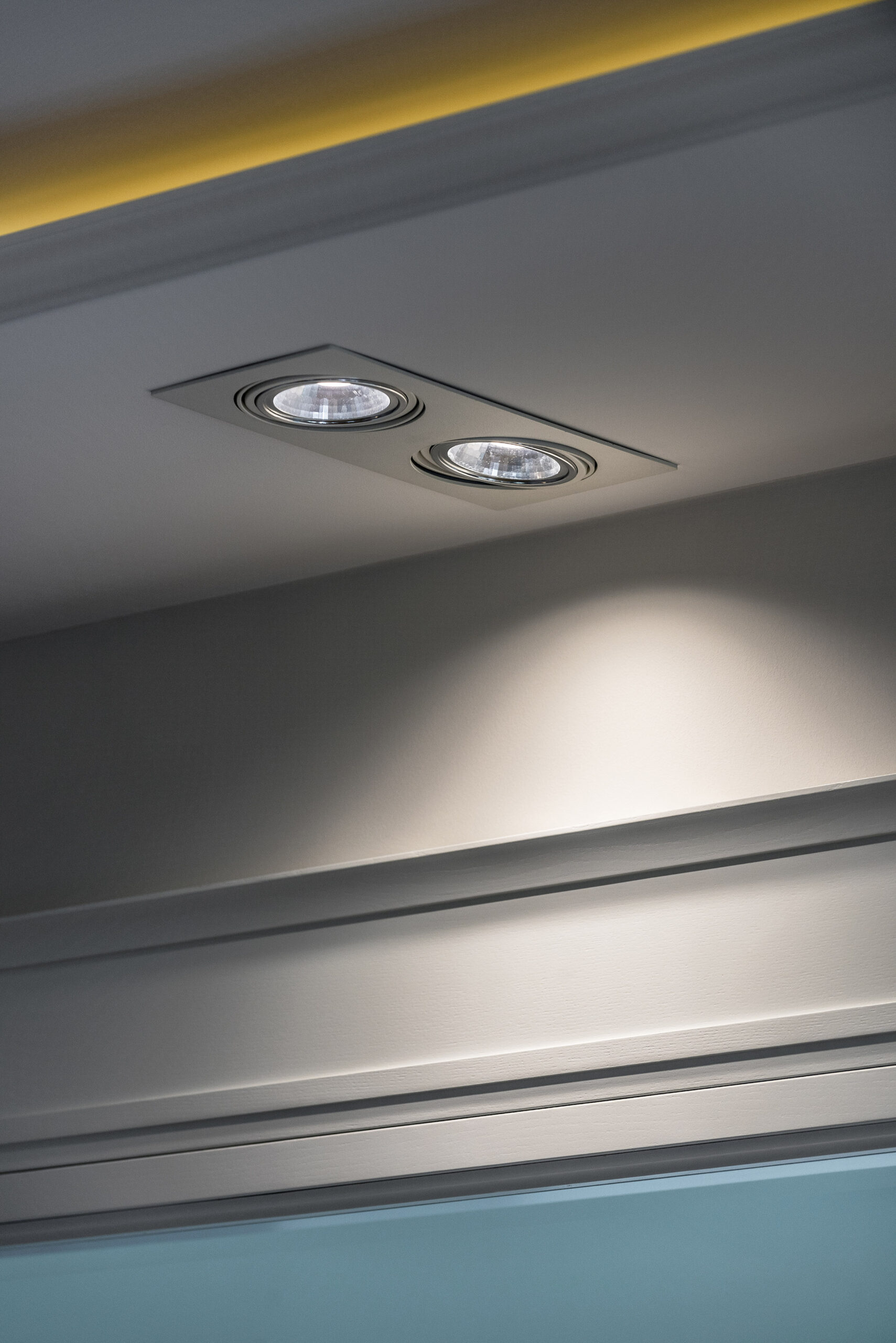 Argon Olimp Plus lampa do zabudowy 2x12W biały 1046BZ