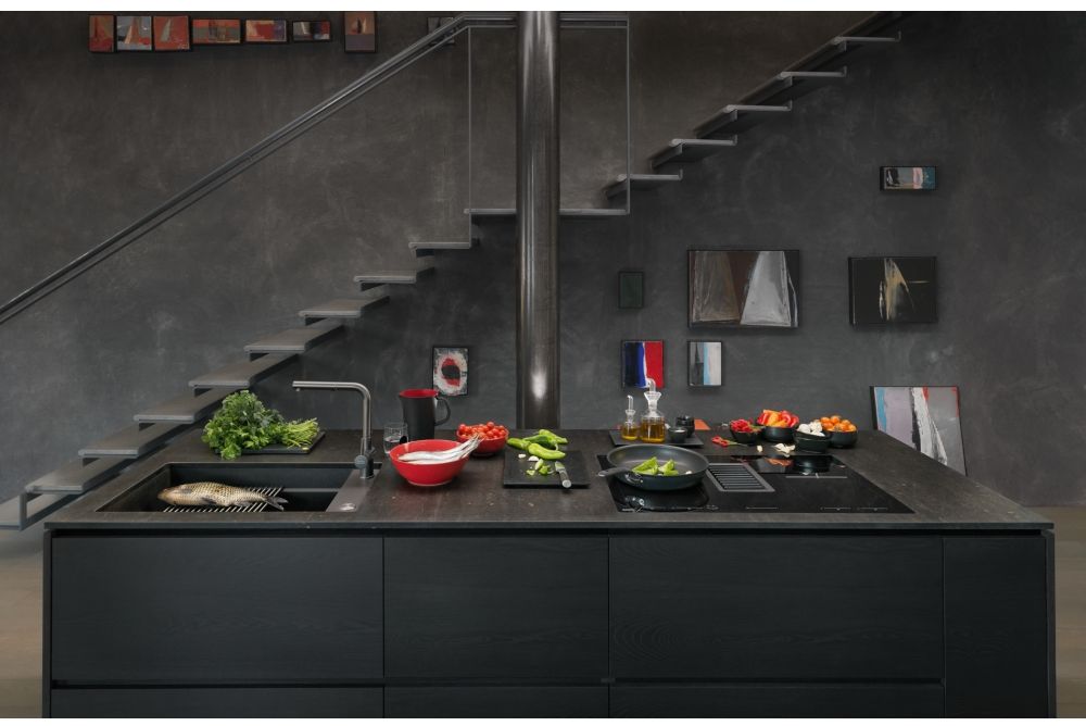 Franke Mythos płyta indukcyjna z okapem 83 cm blatowy czarny 340.0597.249