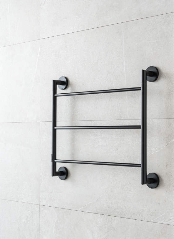 P.M.H. Britta grzejnik elektryczny 71,2x85,9 cm czarny BR1B-R