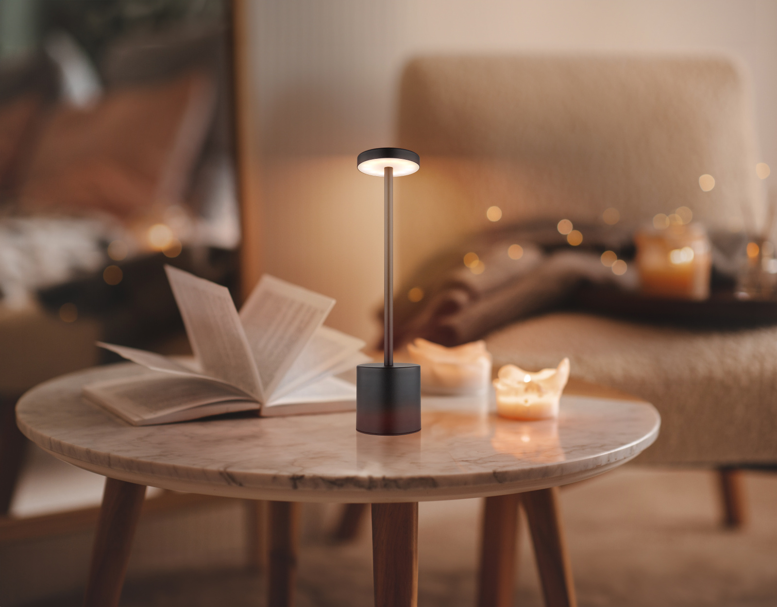 Globo Lighting Polina lampa stołowa 1x1,2 W biała-czarna 21019B