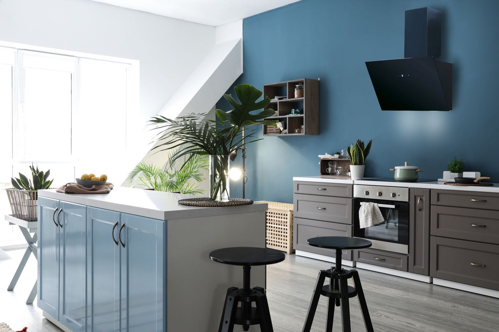 Berg Dust okap kuchenny 60 cm ścienny czarny DUST60BK