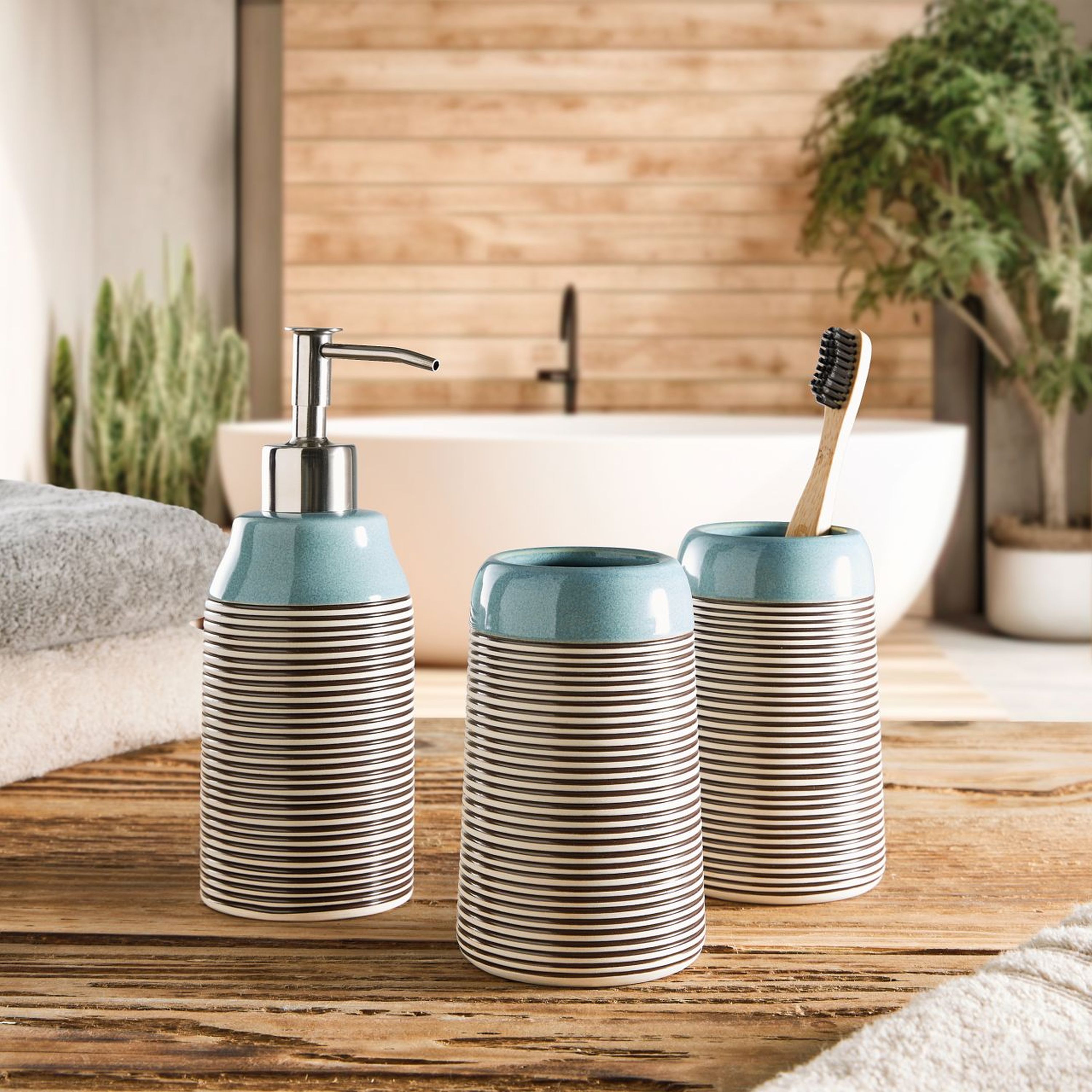 Kleine Wolke Okapi kubek na szczoteczki niebieski Mauritius paski 8678702852