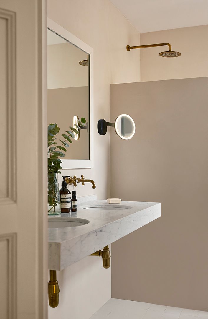 Leds C4 Vanity lusterko kosmetyczne 20x31 cm okrągłe z oświetleniem czarny 75-8508-05-K3