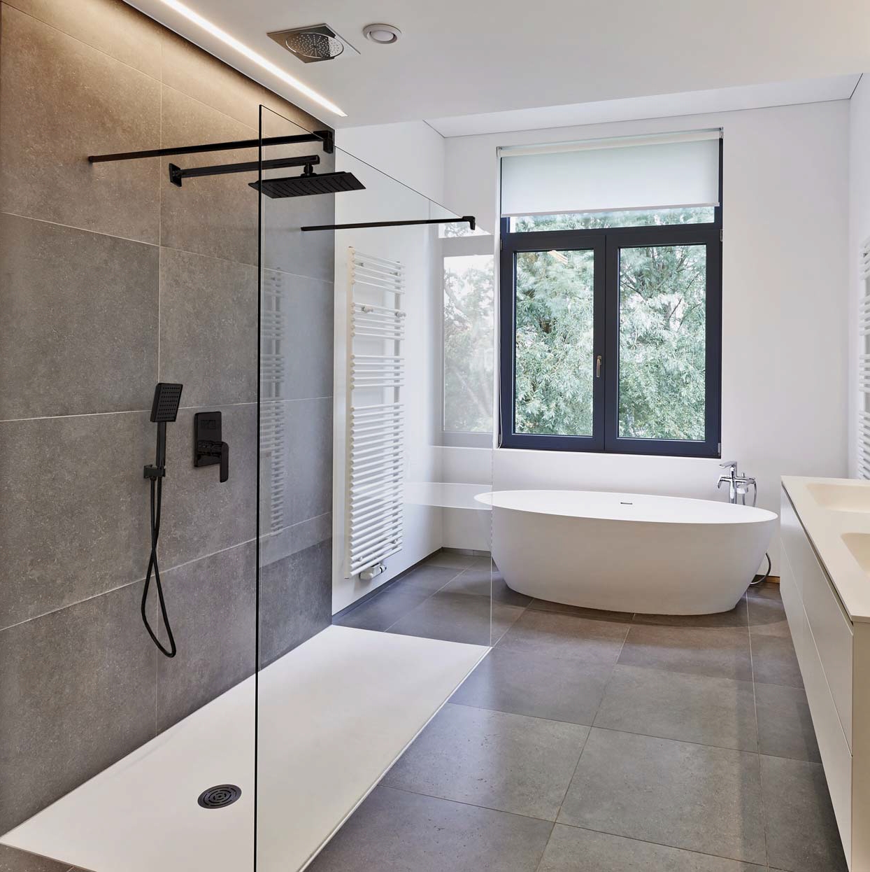 Invena Siros Black zestaw prysznicowy podtynkowy z deszczownicą czarny BS-90-011