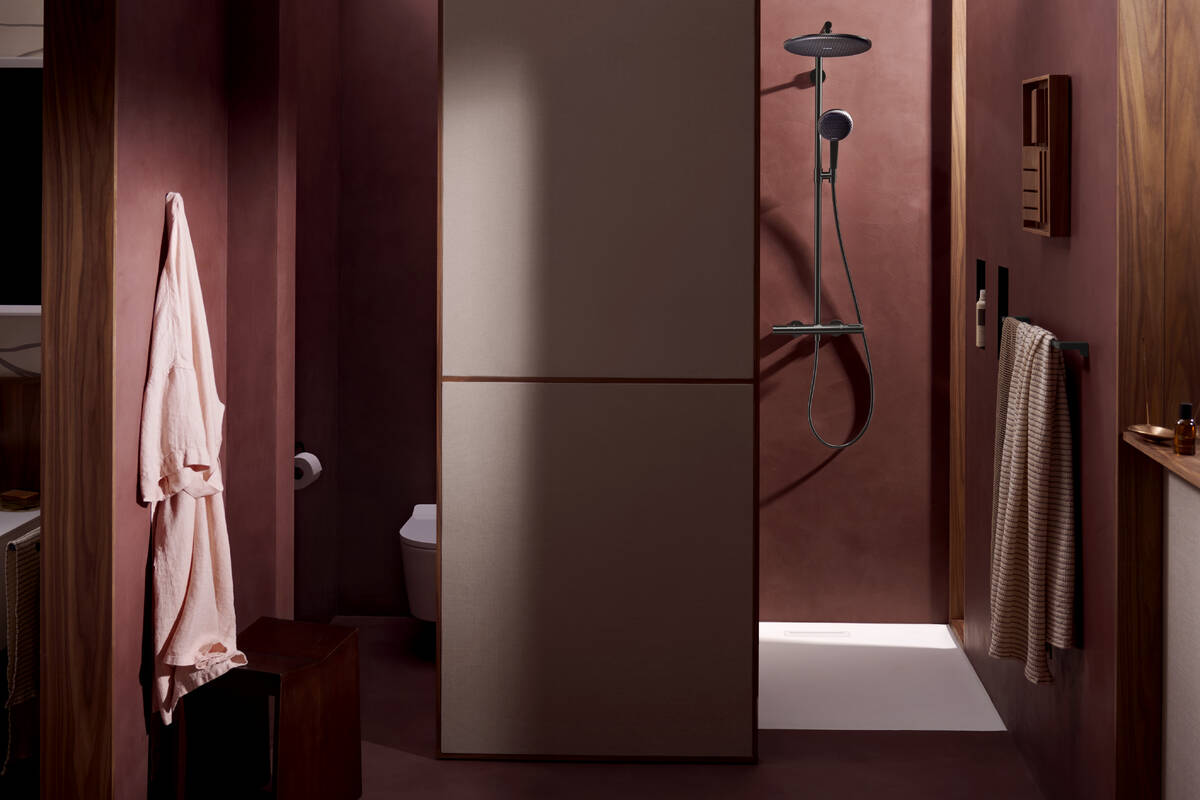 Hansgrohe Raindance Alive S Puro zestaw prysznicowy ścienny termostatyczny z deszczownicą czarny chrom szczotkowany 24592340