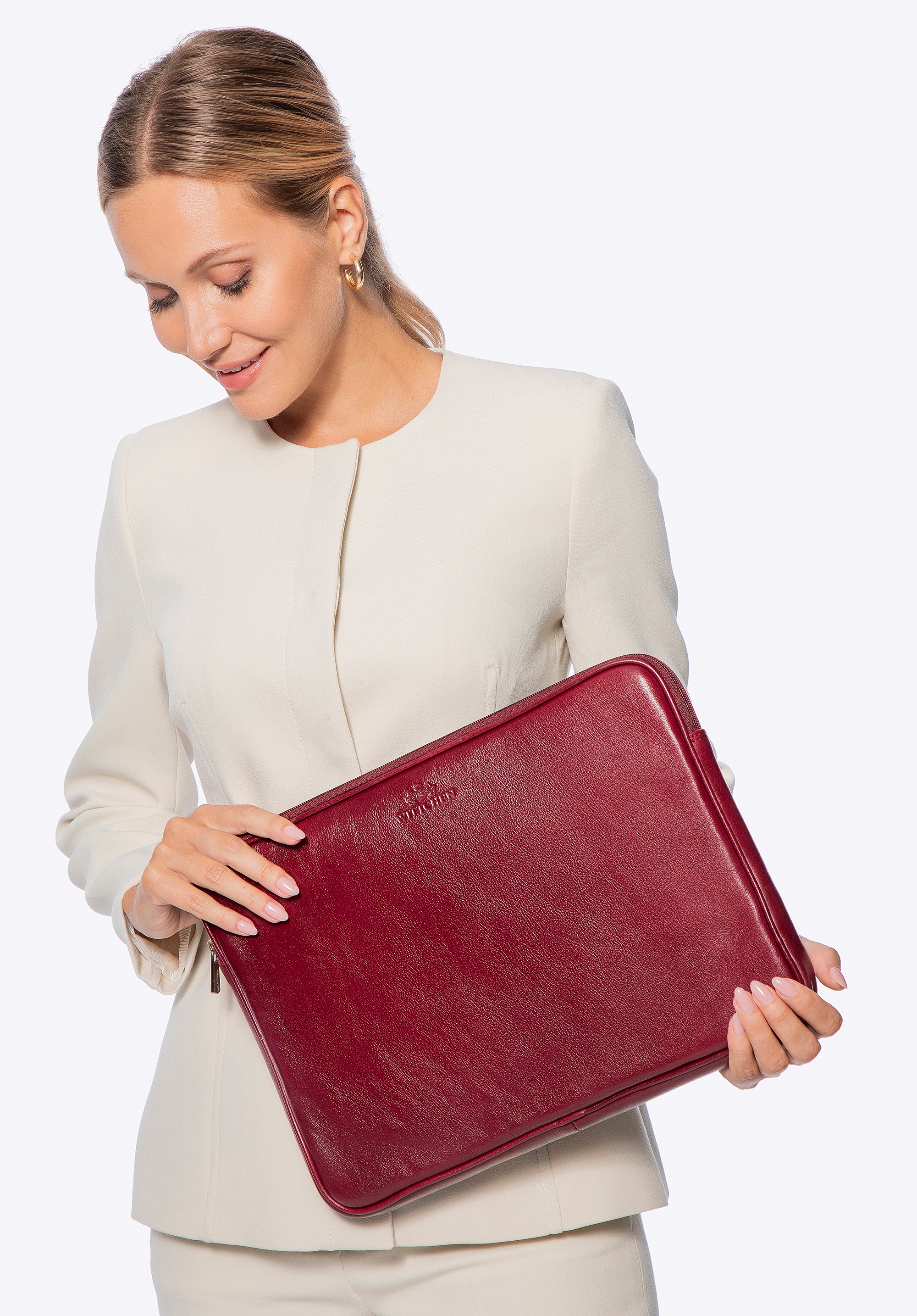 Pokrowiec na laptopa 15,6” ze skóry naturalnej czerwony