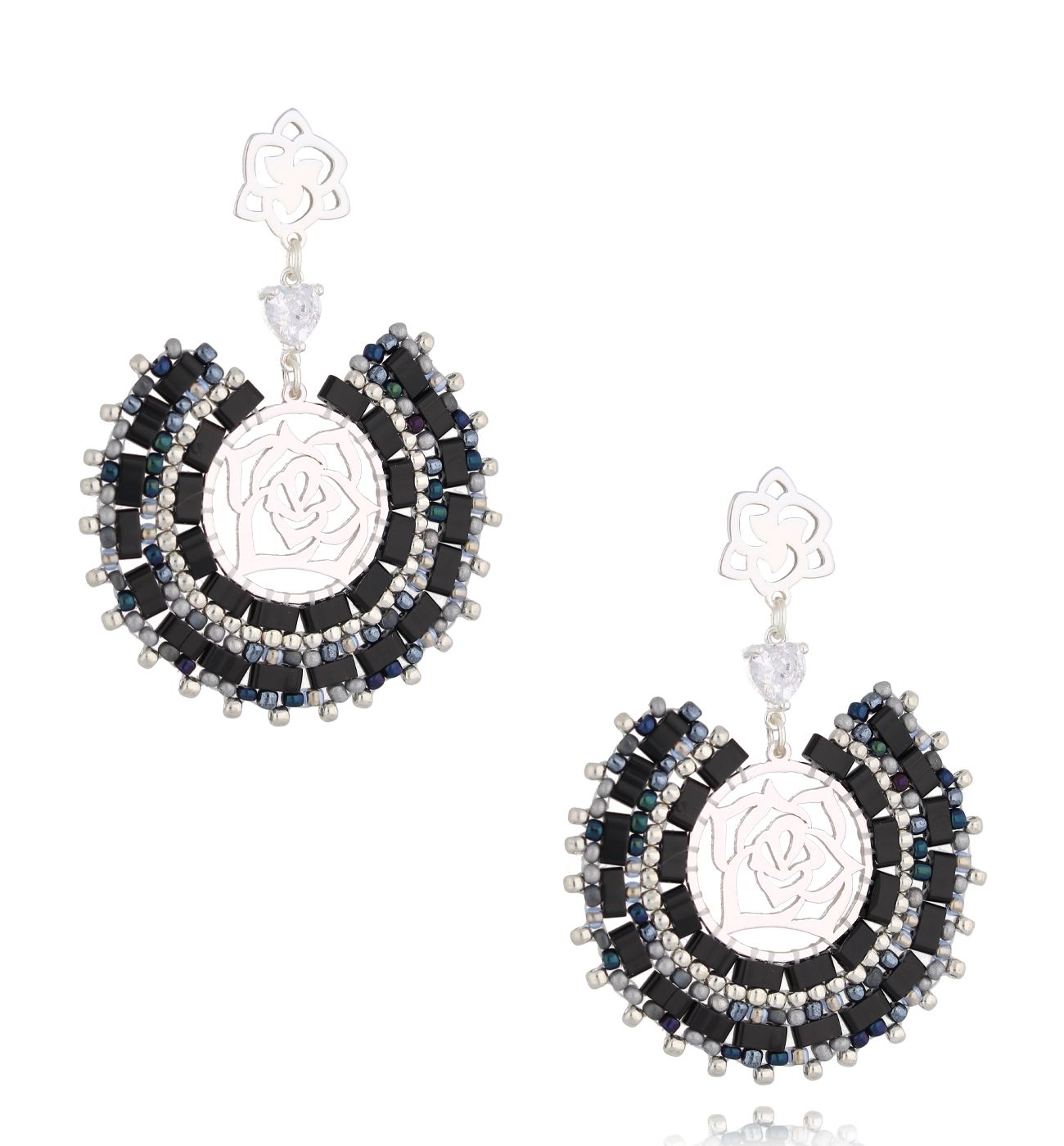 Kolczyki czarne z różą Sanur KBI0011 - By Dziubeka