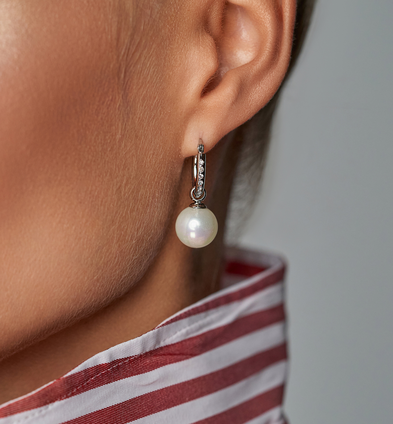 Kolczyki srebrne z perłą La Perla KSA1358