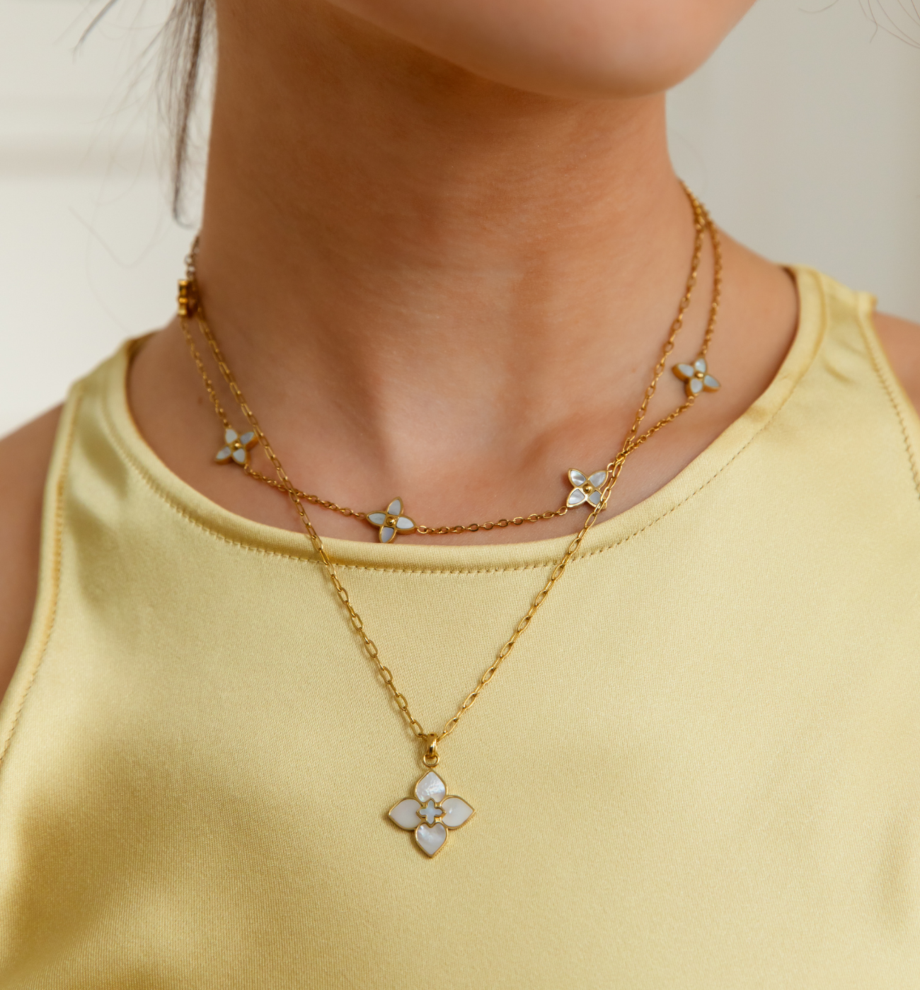 Zestaw naszyjników z koniczynkami Z0452