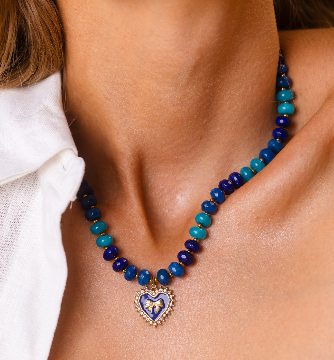 Naszyjnik granatowo-turkusowy z sercem i kokardką - By Dziubeka