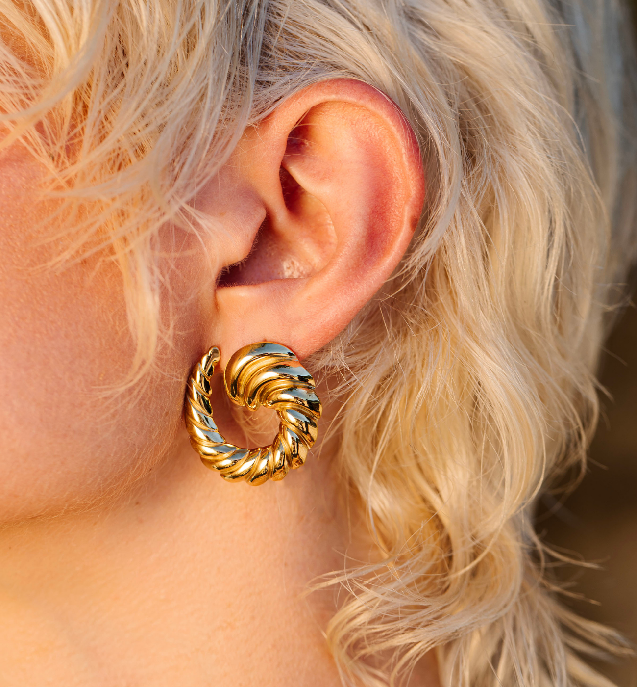 Kolczyki spirala złote Spiral Hoop - By Dziubeka