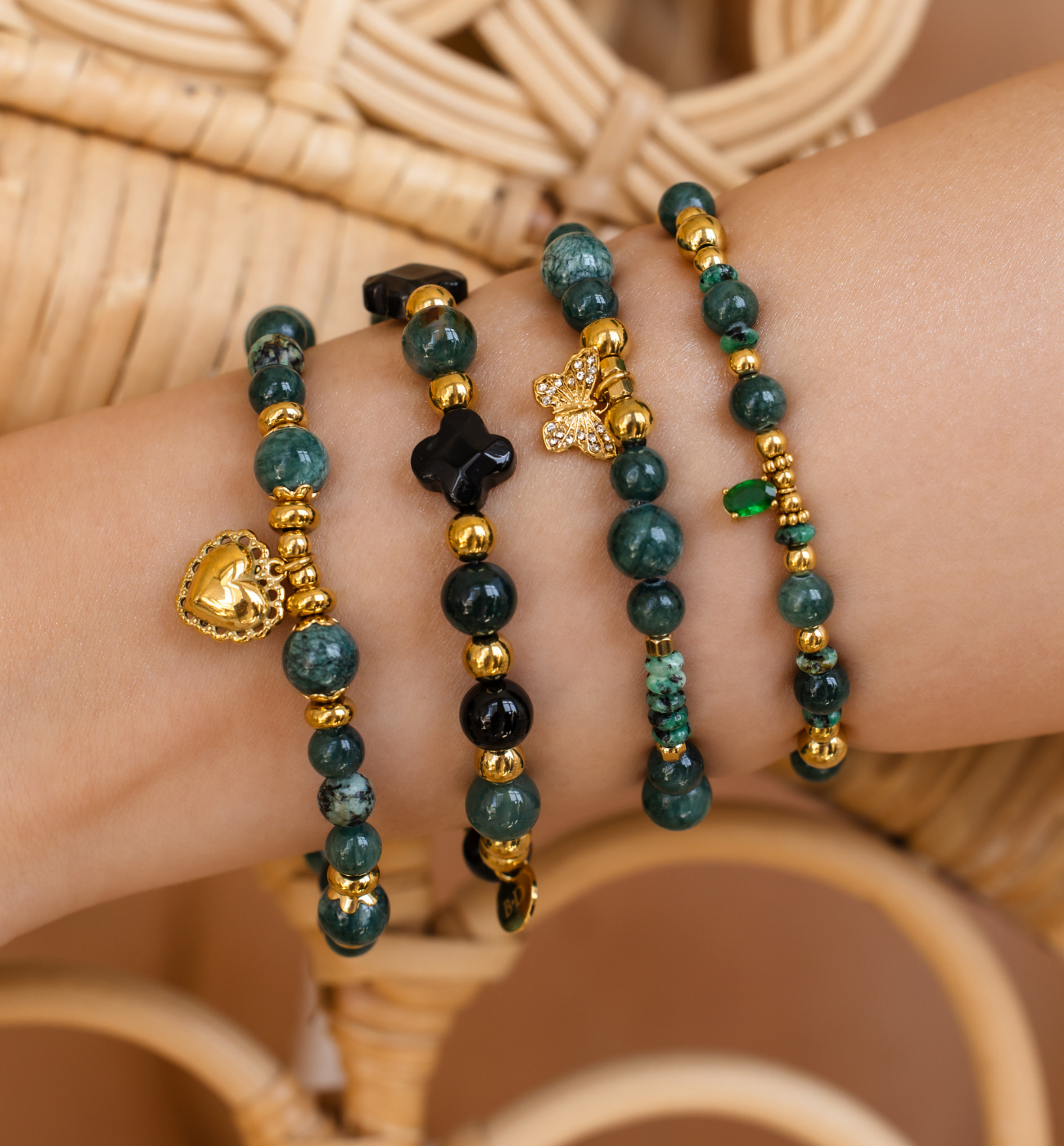 Zestaw zielonych bransoletek z kamieniami Z0532 - By Dziubeka