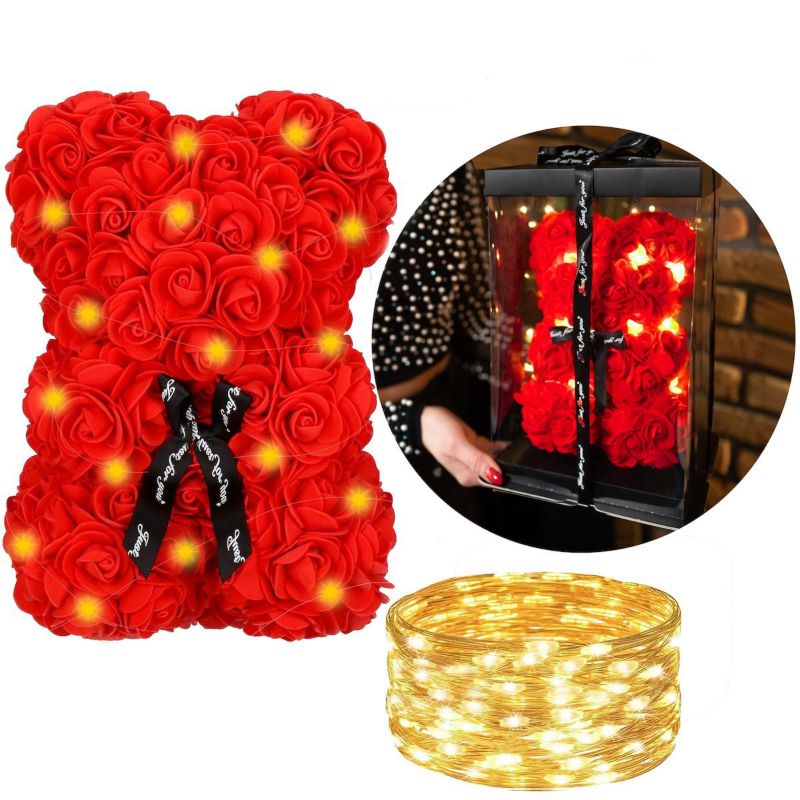 Miś z róż Springos 25 cm czerwony z czarną kokardką i pudełkiem ciepły biały LED 1 szt.