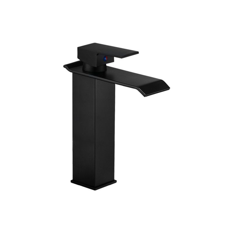 Bateria umywalkowa Mexen Apus czarna 19x14 cm 1 szt.