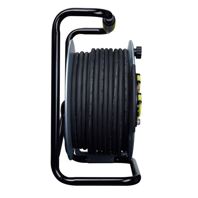 Przedłużacz bębnowy Masterplug metalowy 3 x 2,5 mm2 30 m