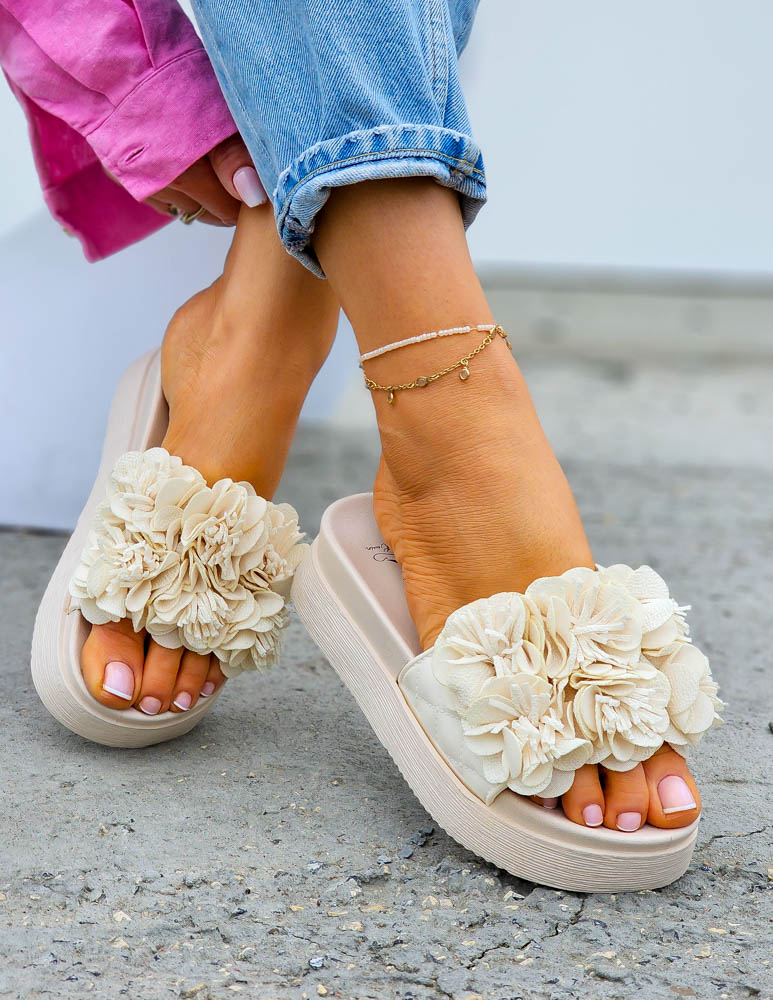 Lekkie Klapki Na Platformie z Kwiatami Little Beżowe