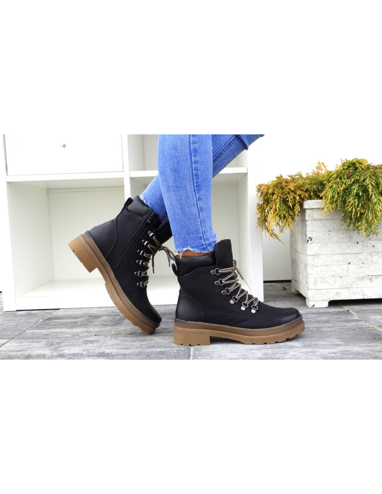 Solidne Czarne Trapery Buty Damskie Na Zimę