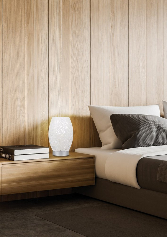 Biało-srebrna lampa stołowa nocna do sypialni VENUS metalowa