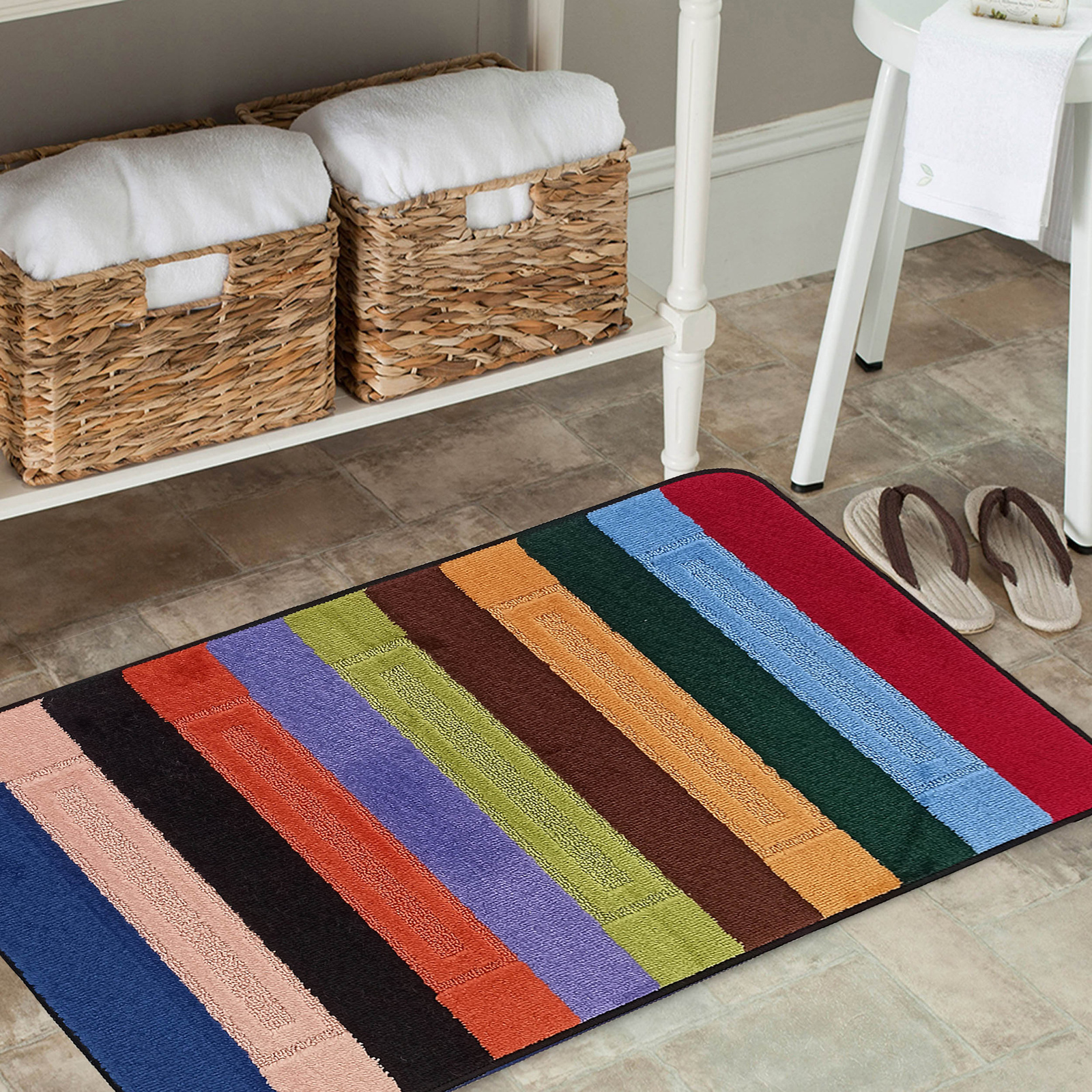 Komplet łazienkowy z wycięciem pod toaletę Montenegro XL Pasy - kolorowy