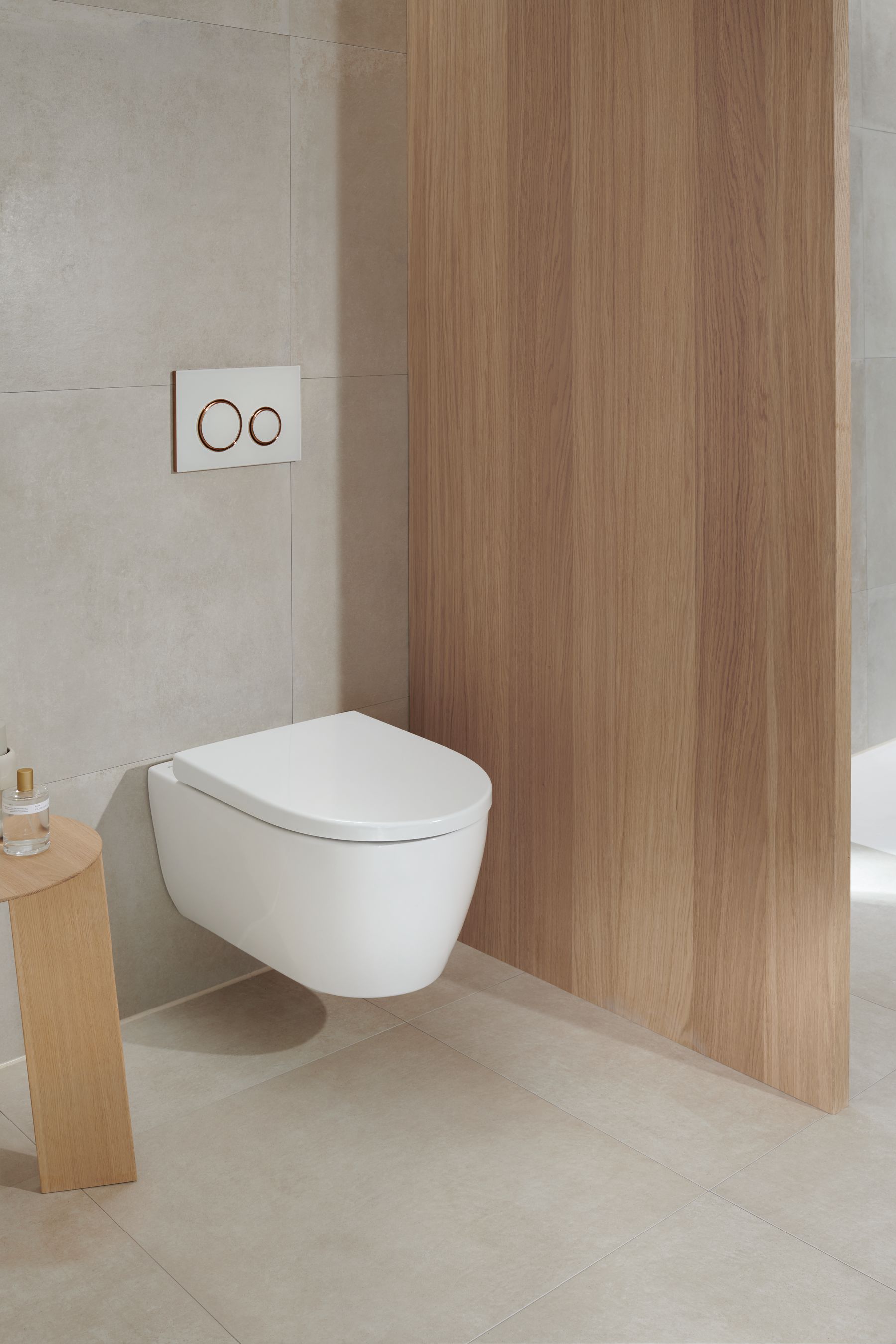 Geberit iCon miska WC wisząca z deską sedesową biały mat 501.663.JT.1