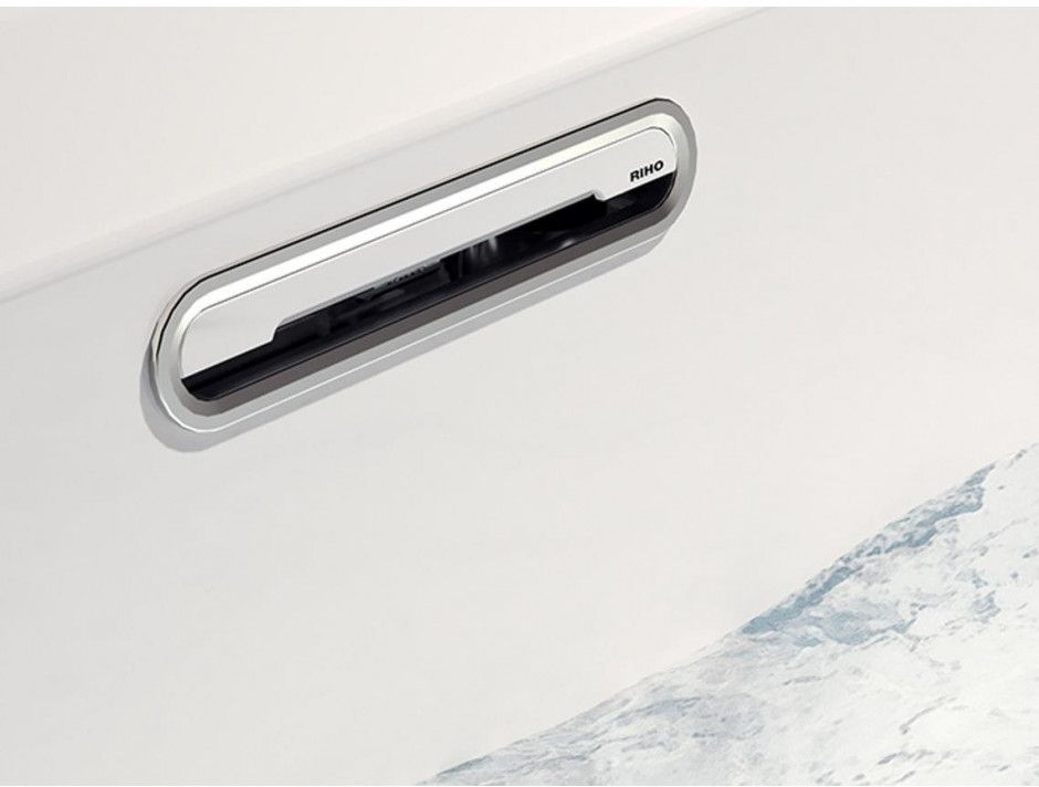 Riho Fall nakłada na przelew 208598