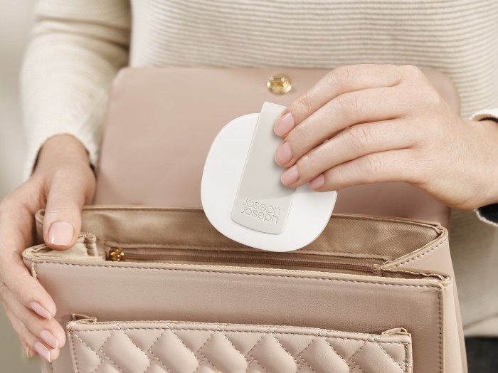 Joseph Joseph Viva lusterko kosmetyczne 8x8,5 cm okrągłe podręczne 75006