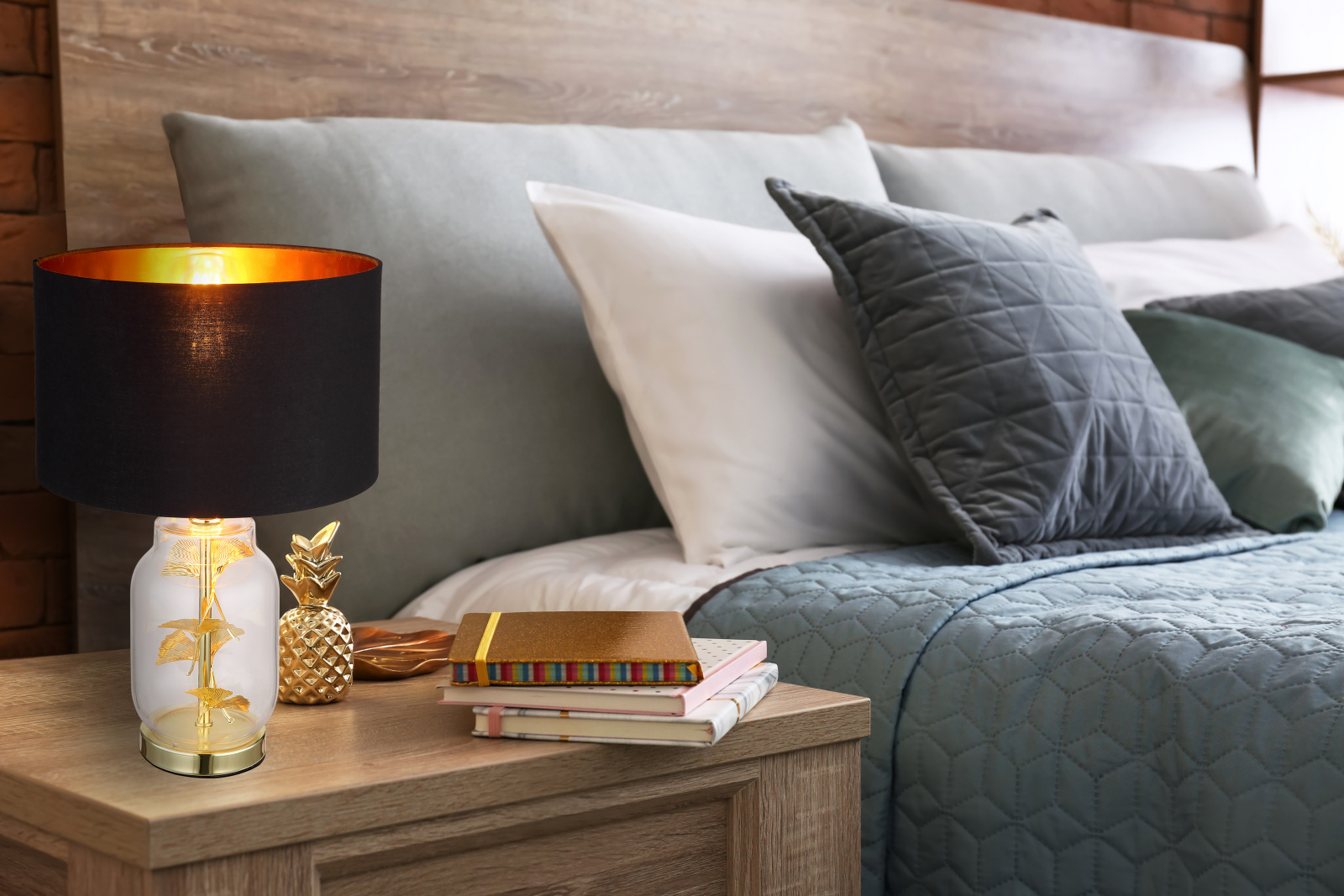 Globo Lighting Ginko lampa stołowa 1x40 W czarna-przezroczysta-mosiądz 24141M