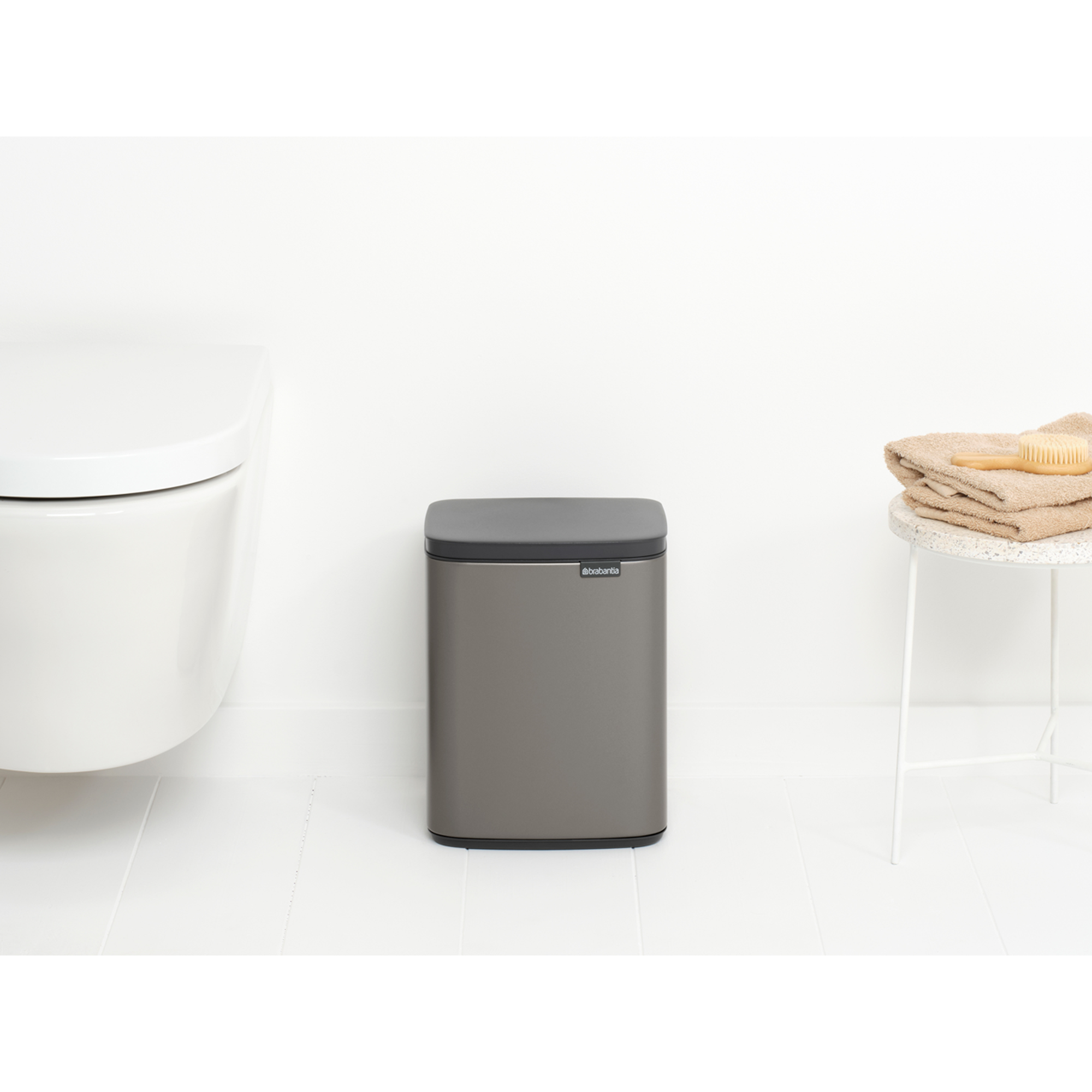 Brabantia Bo kosz na śmieci 7 l platynowy 222924