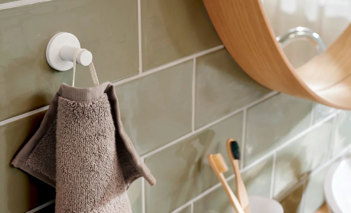 Tesa Moon wieszak na ręcznik biały 40573-00000-00 - Wysyłka w 24h