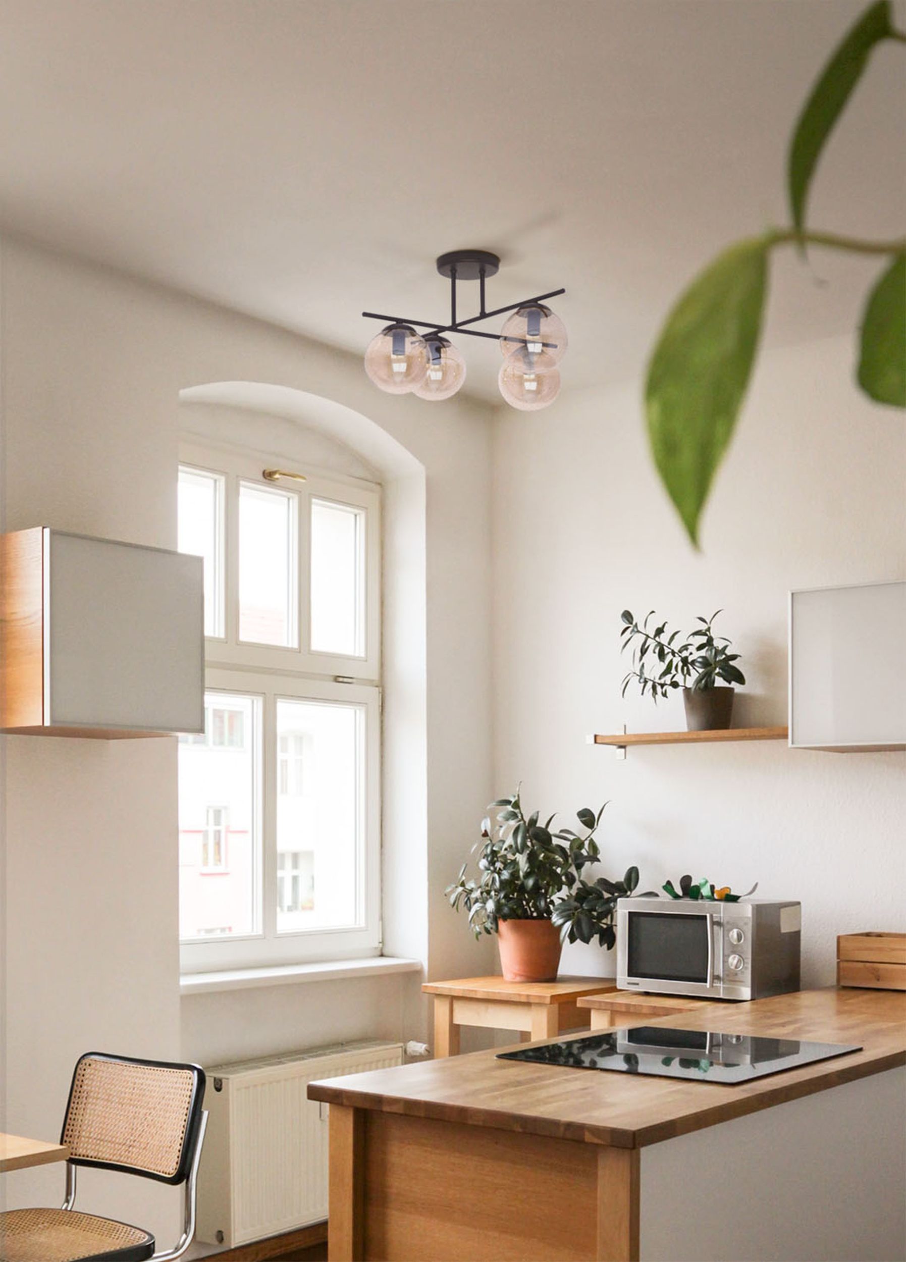 Kaja Delta lampa podsufitowa 4x40 W czarna-bursztynowa K-5161