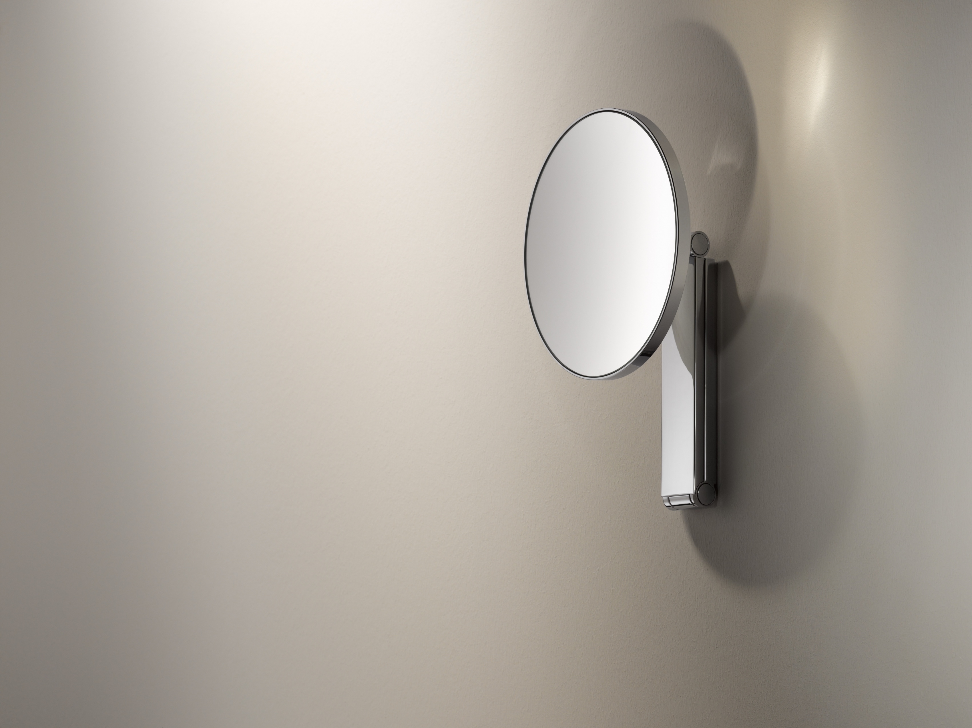 Keuco iLook Move lusterko kosmetyczne 21,2x21,2 cm okrągłe chrom 17612010000