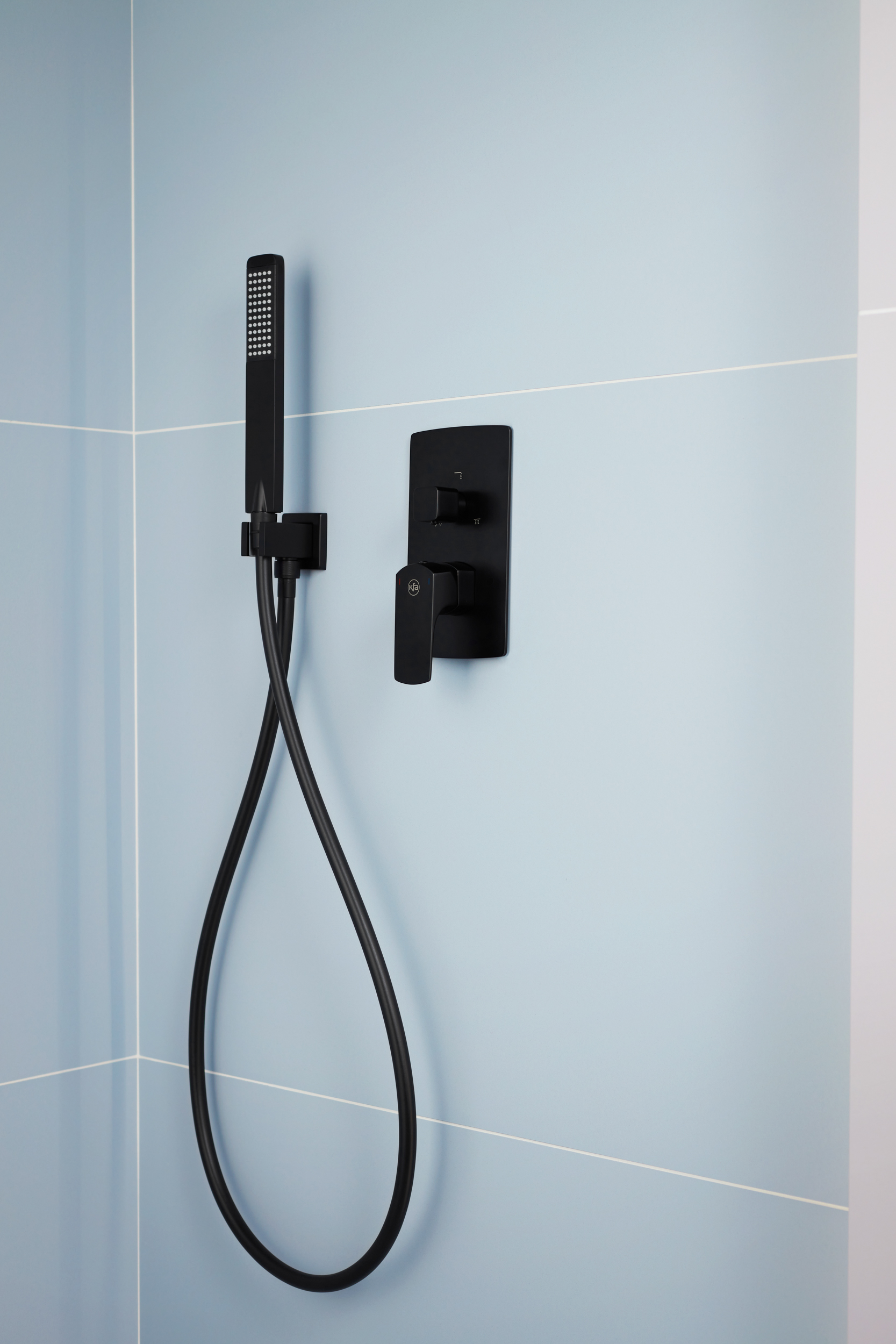 KFA Armatura Mokait Black zestaw prysznicowy podtynkowy z deszczownicą czarny mat 5539-511-81 - Wysyłka w 24h