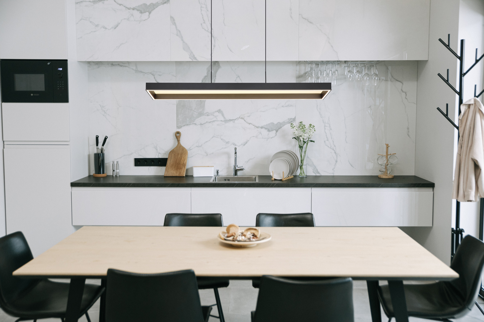 Globo Lighting Sola lampa wisząca 1x70 W czarna 15643