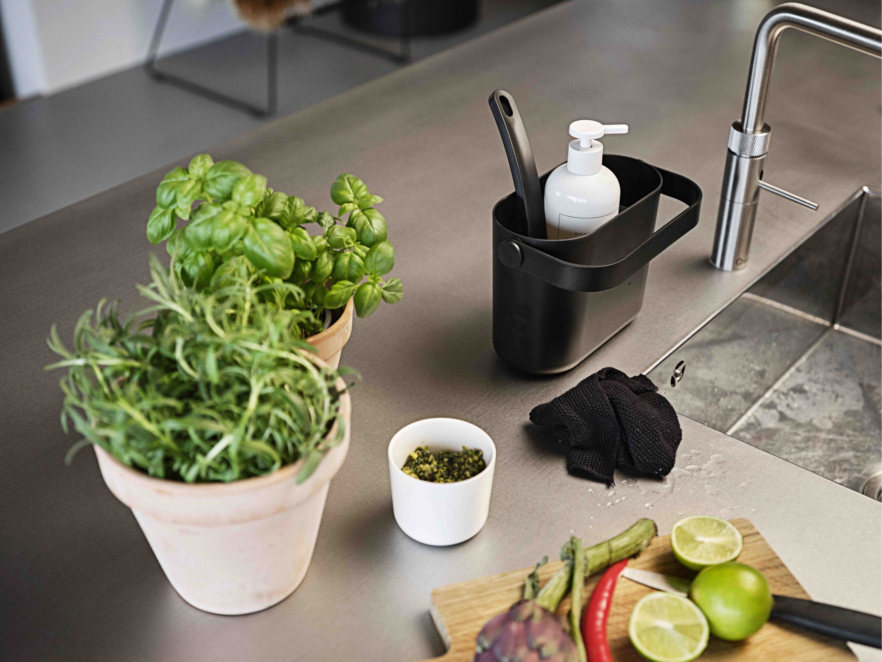 Zone Denmark Circular organizer na blat czarny 26728