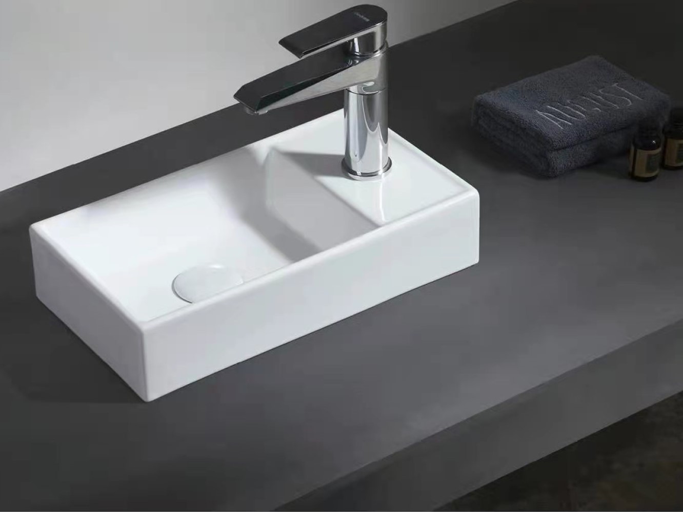 Uptrend Fika umywalka 40,5x22 cm nablatowa prostokątna biały połysk TR41355 - Wysyłka w 24h