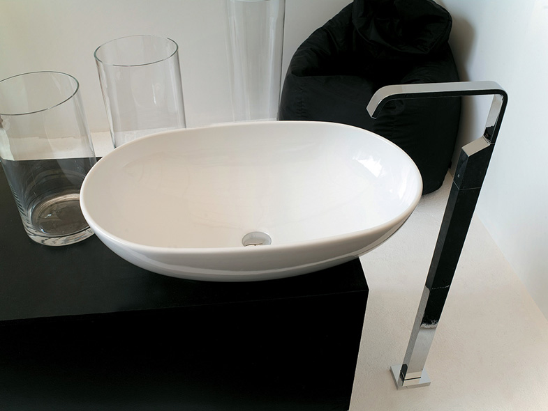 Art Ceram La Ciotola umywalka 70x42 cm nablatowa owalna biała LCL00201;00