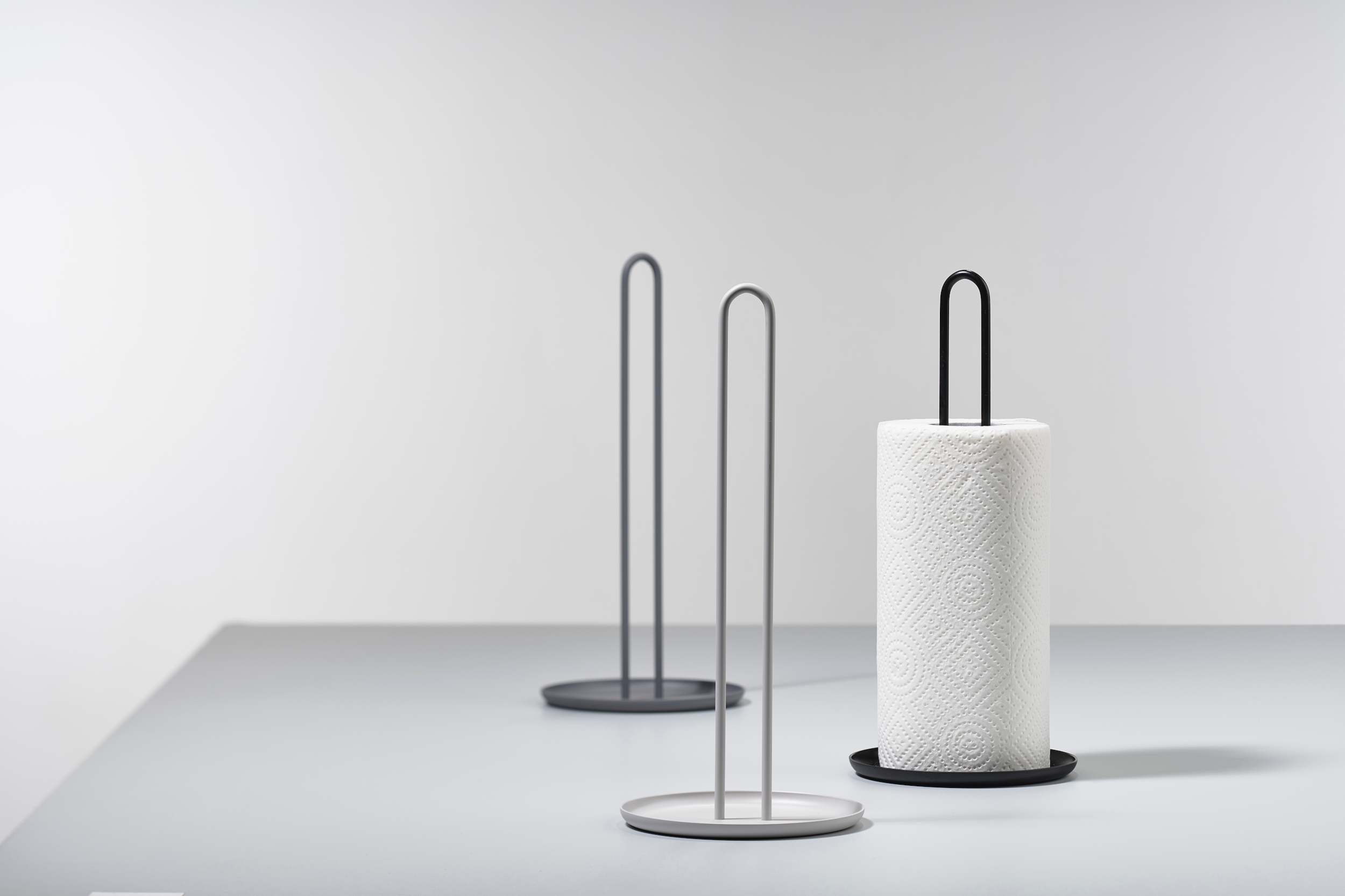 Zone Denmark Singles stojak na ręcznik papierowy 14,5x14,5x32 cm beżowy 10546