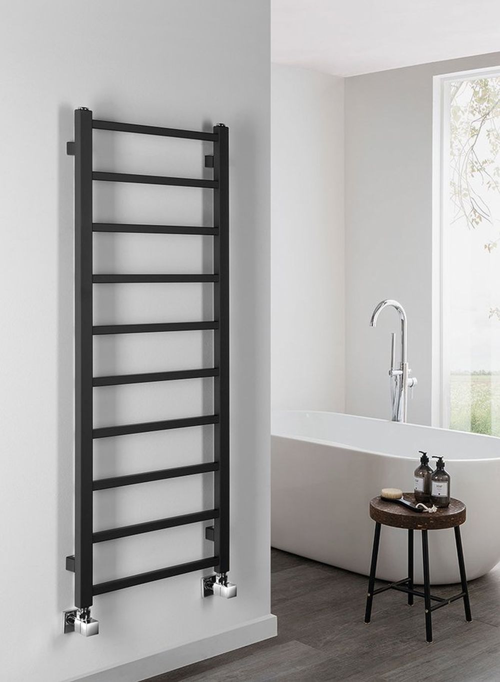 Sapho Metro Light grzejnik łazienkowy 40x114 cm czarny IR445TB