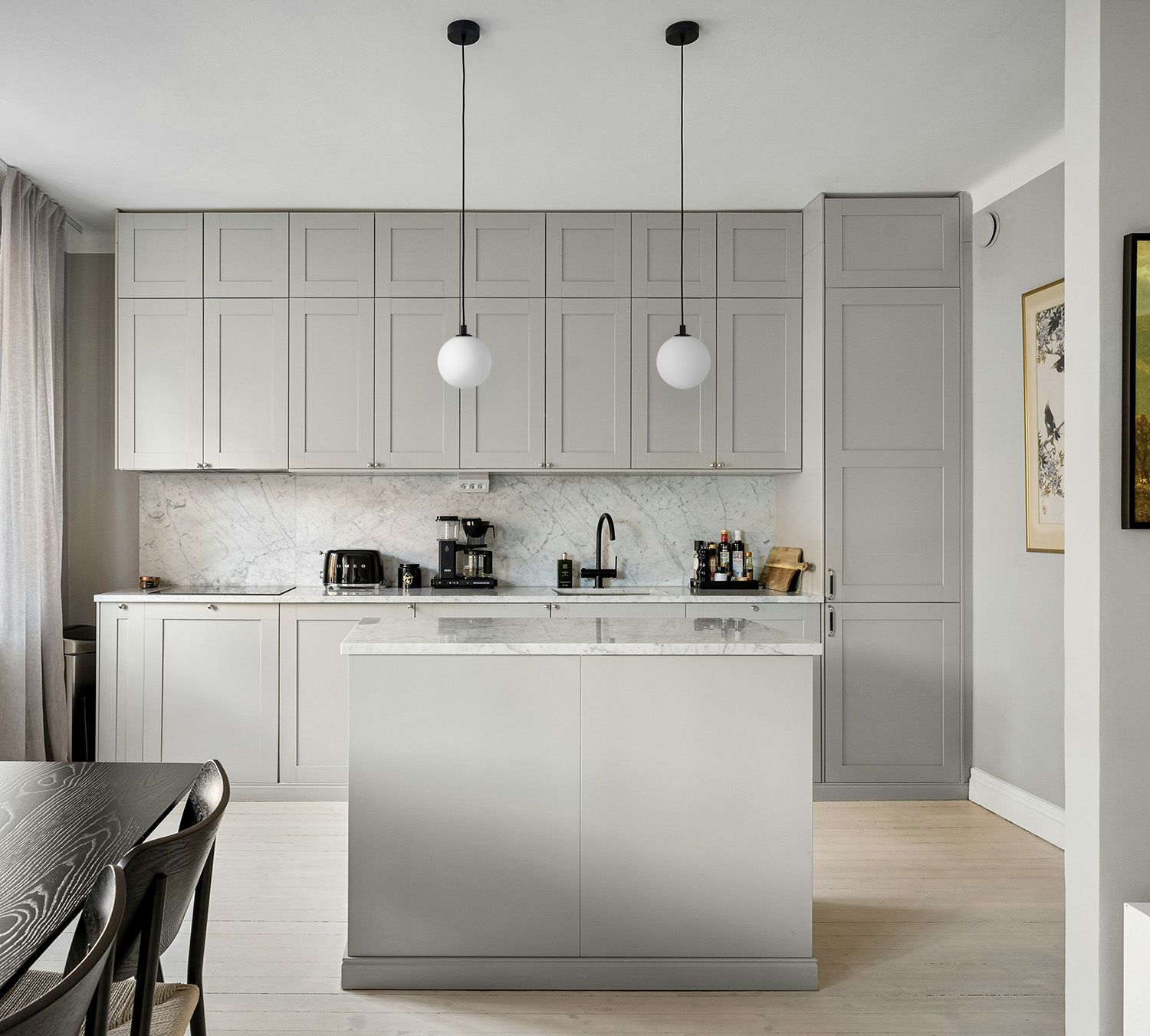 Kaja Aspen lampa wisząca 1x10 W biała-czarna K-5550